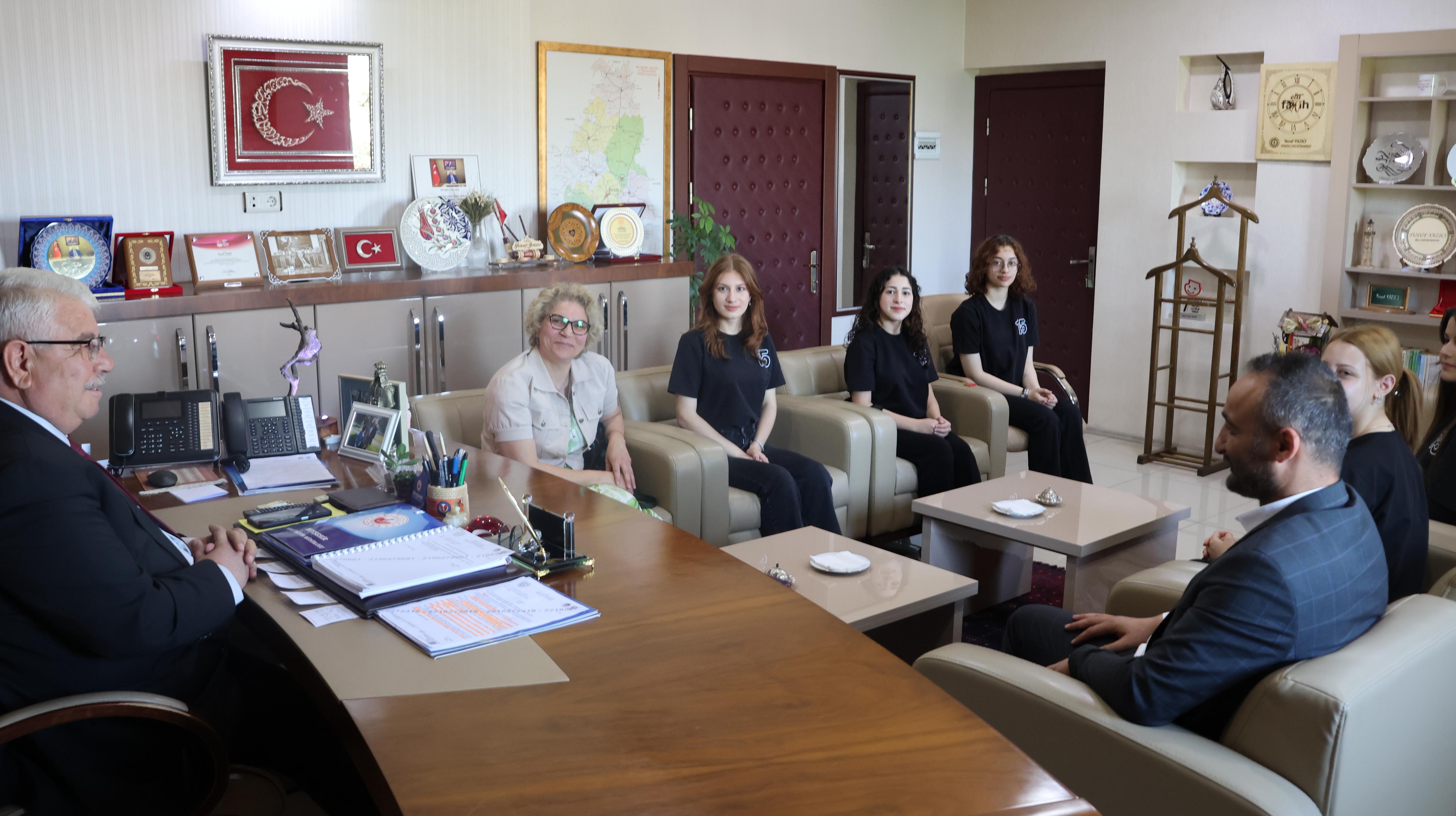 NEVŞEHİR SMMM ODASI’NDAN HİZMET EDENLERE VEFA